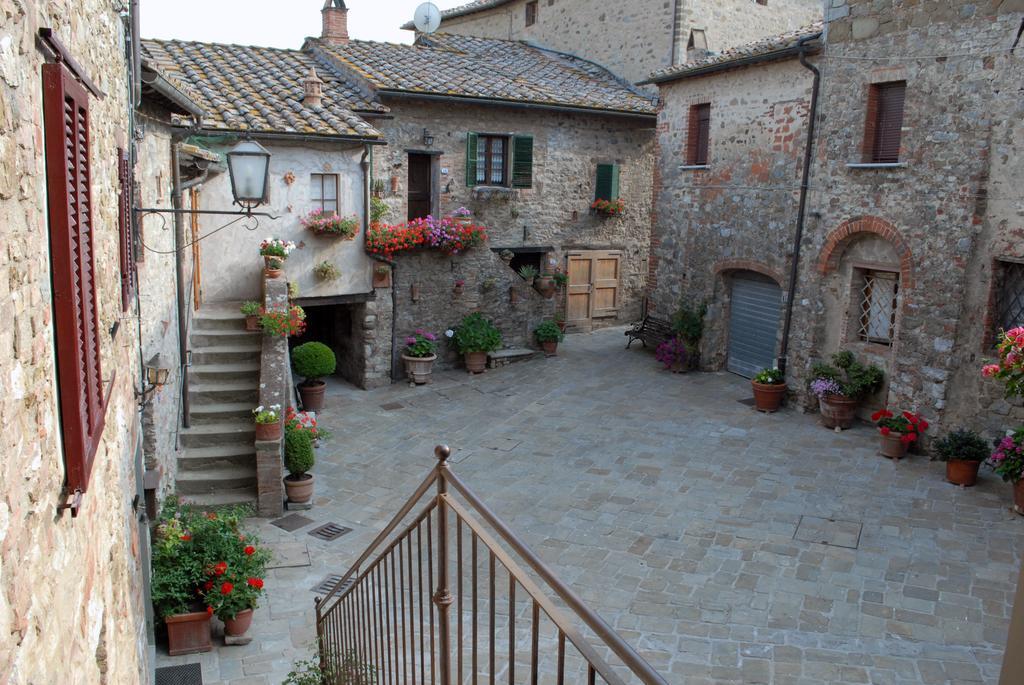 Apartamento Borgo San Gusmè Exterior foto