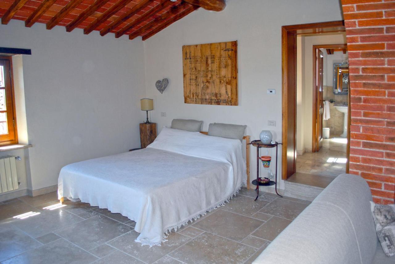 Apartamento Borgo San Gusmè Exterior foto